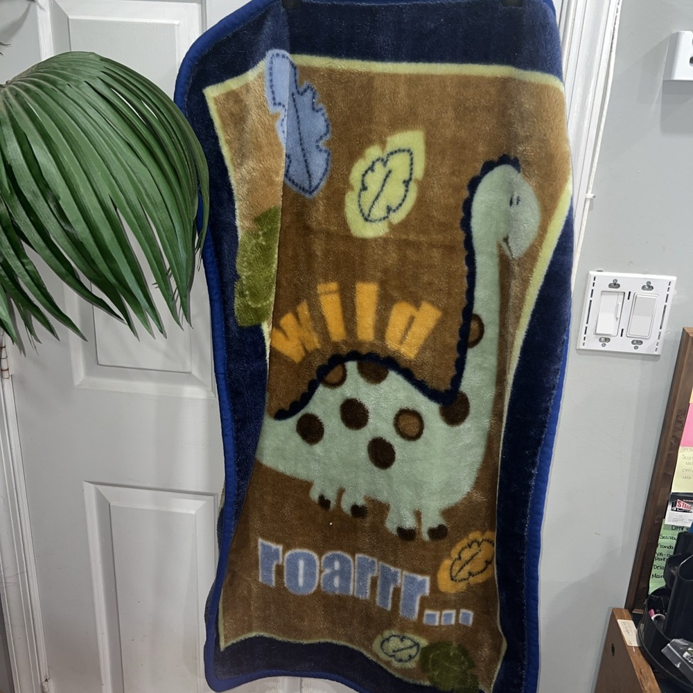 Kids Blue Dinosaur Baby Blanket Soft‎ Plush Fleece Dino Lovey So Soft